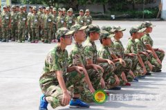 惠州夏令营报名 惠州军事夏令营收费标准 军事主题训练营