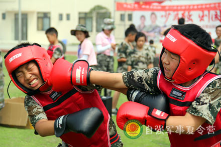 军体拳和近身拳击术学习,增强孩子体魄